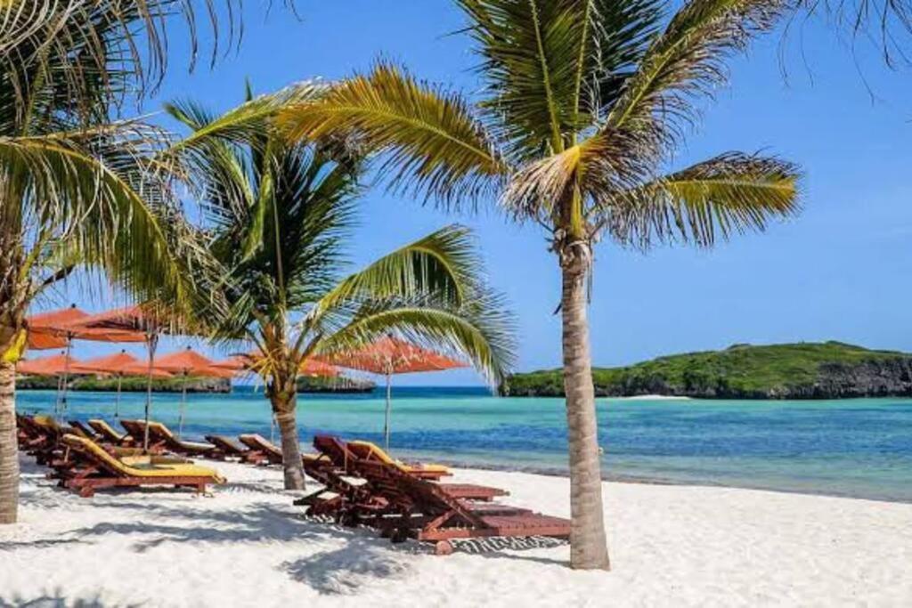 White Villa - Paparemo Beach Watamu Dış mekan fotoğraf