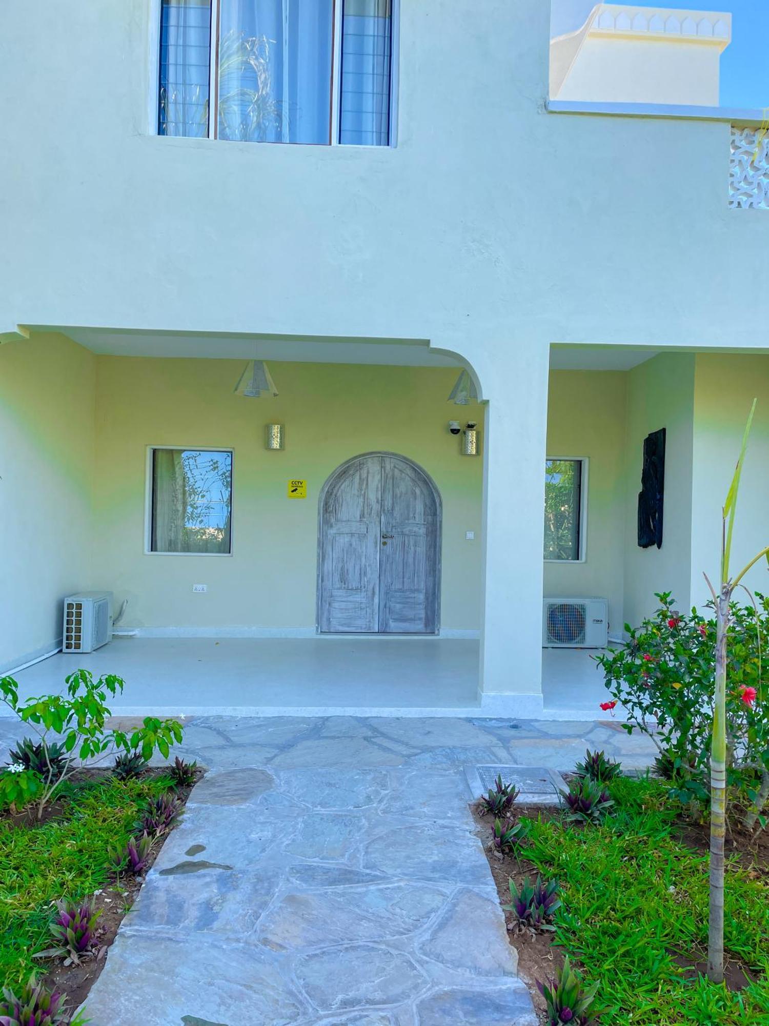 White Villa - Paparemo Beach Watamu Dış mekan fotoğraf
