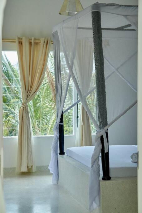 White Villa - Paparemo Beach Watamu Dış mekan fotoğraf
