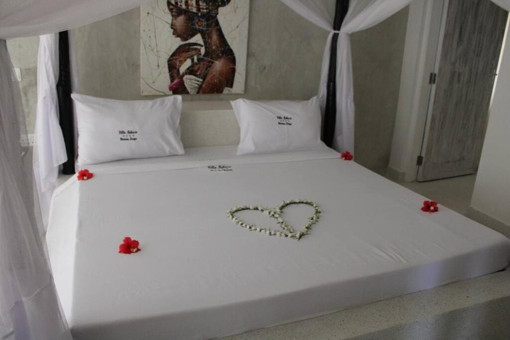 White Villa - Paparemo Beach Watamu Dış mekan fotoğraf
